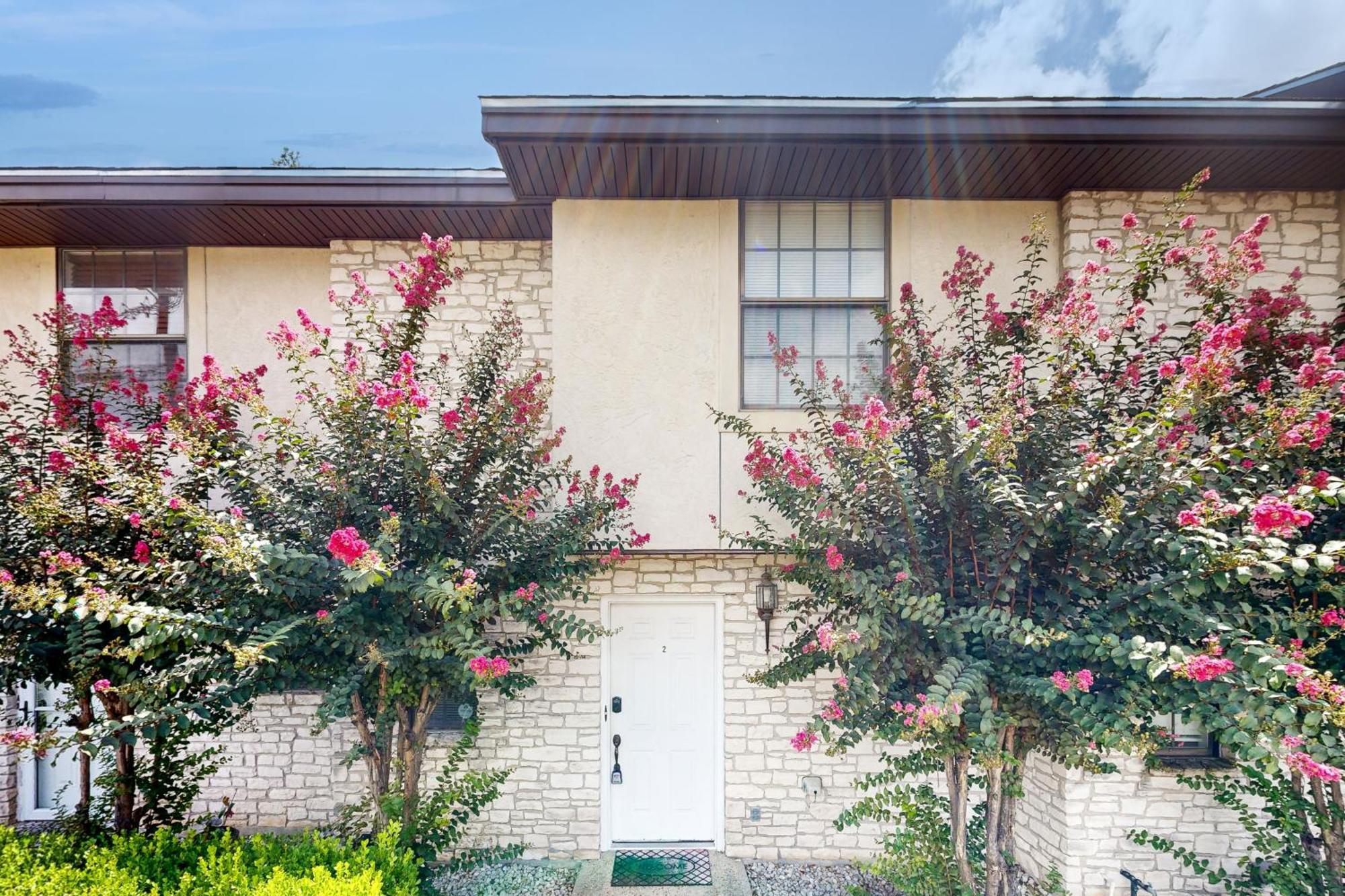 Condo On The Green Canyon Lake Exterior foto
